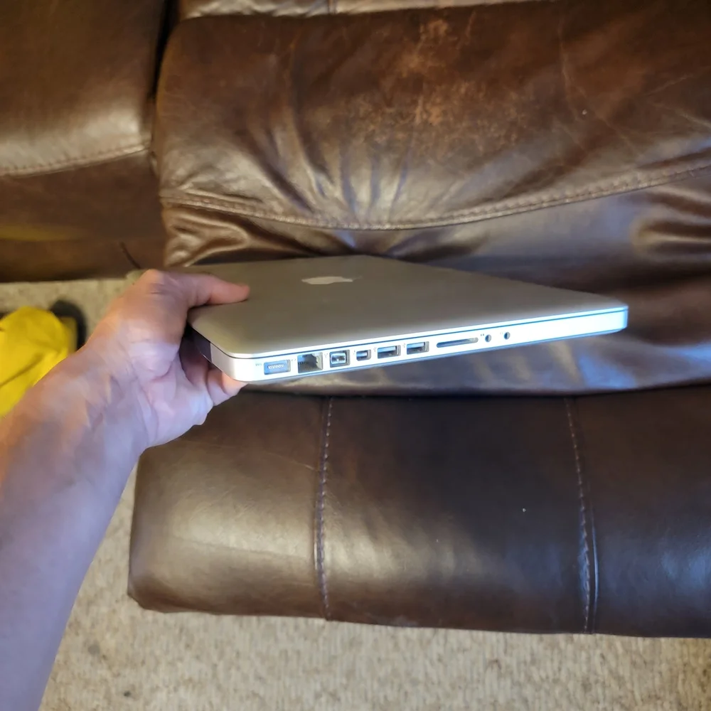 Apple MacBook Pro 15